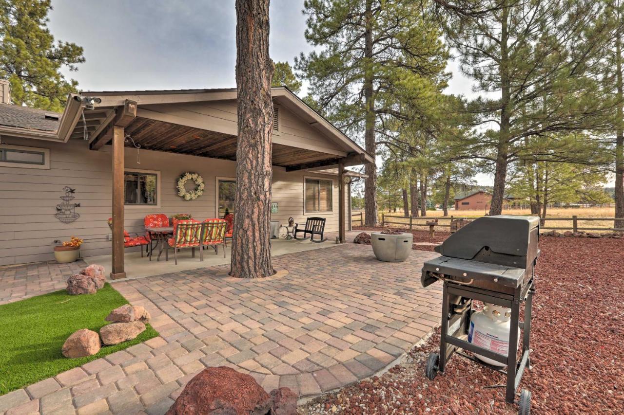 Arizona Home With Patio, Fire Pit And Gas Grill Williams Exterior photo